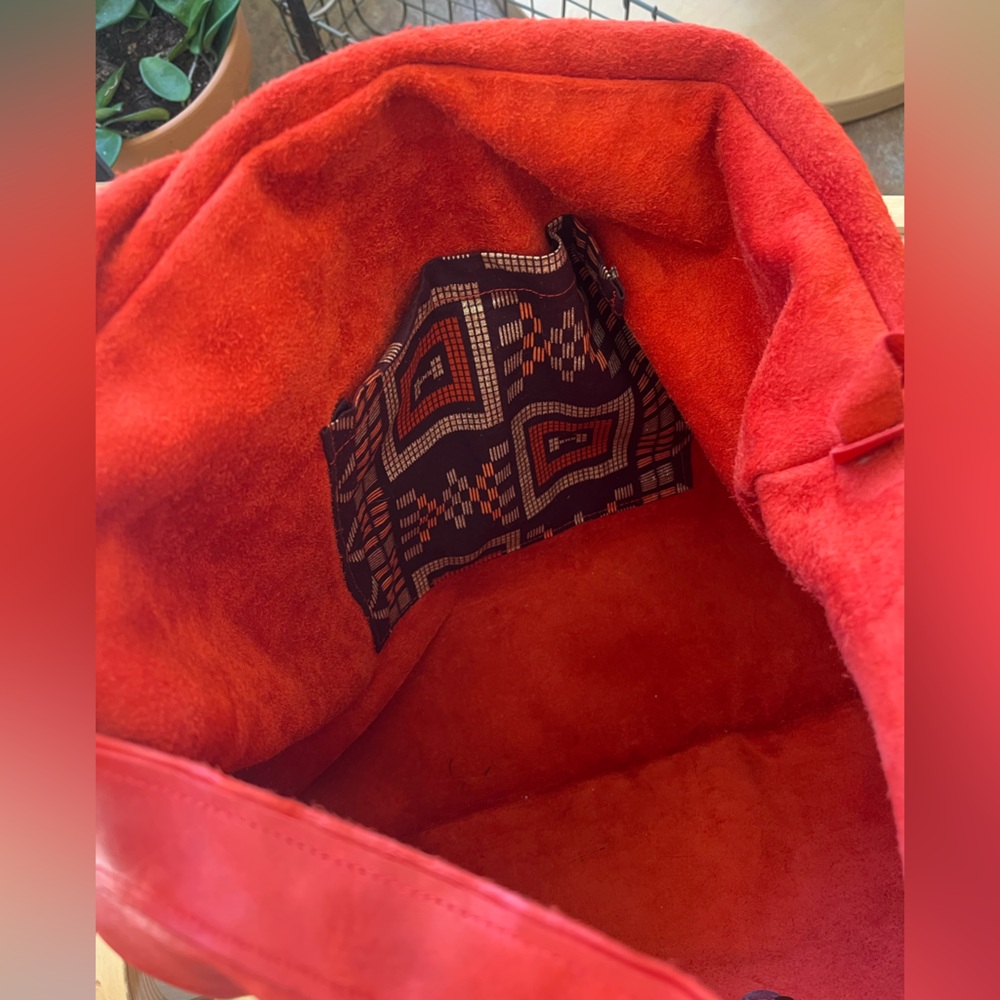 Red Leather handmade satchel Crossbody Bag - Picture 5 of 15